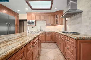 230 Moraga Way, Orinda, CA 94563 - Photo 18