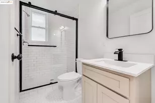 1238 12th St, Oakland, CA 94607 - Photo 44