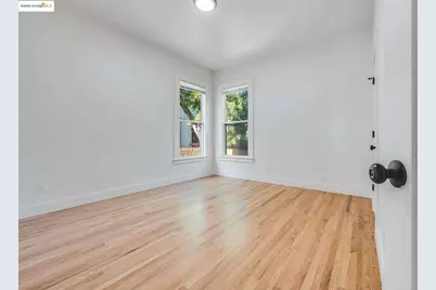 1238 12th St, Oakland, CA 94607 - Photo 34
