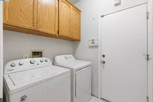 2337 Woodhill Dr, Pittsburg, CA 94565 - Photo 18