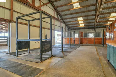 23701 Marsh Creek Rd, Brentwood, CA 94513 - Photo 52