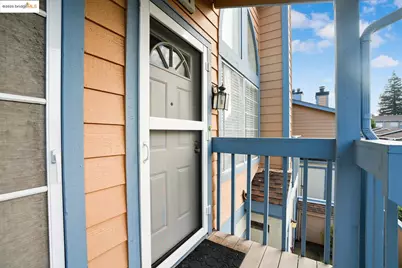 44 Glenwood, Hercules, CA 94547 - Photo 2