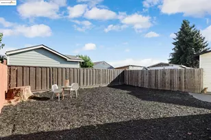 2644 77th Ave, Oakland, CA 94605 - Photo 32