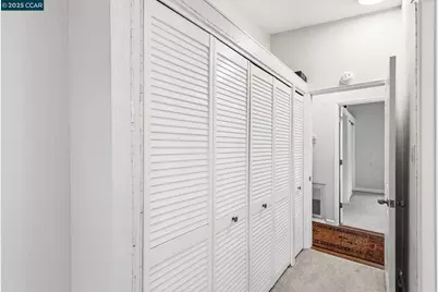 31 Adelaide Dr, Martinez, CA 94553 - Photo 18