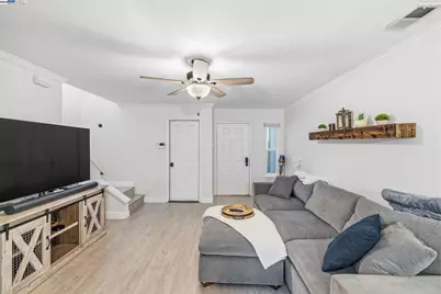 801 Nash Rd #G4, Hollister, CA 95023 - Photo 10