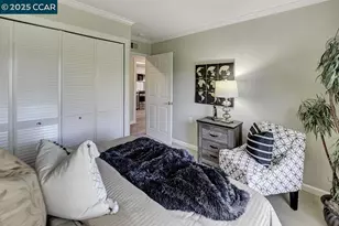 2424 Tice Creek Dr, Walnut Creek, CA 94595 - Photo 24