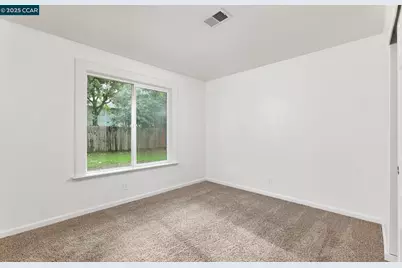 1878 Southwood Dr, Vacaville, CA 95687 - Photo 12