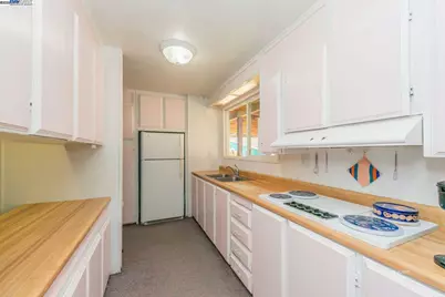 51 Steelhead Circle, Lewiston, CA 96052 - Photo 16