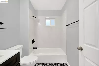 1418 102nd Ave, Oakland, CA 94603 - Photo 20