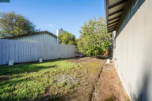 1993 Calaveras Dr, Bay Point, CA 94565 - Photo 26