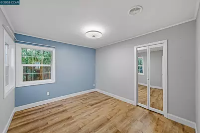 726 Grayson Rd, Pleasant Hill, CA 94523 - Photo 14