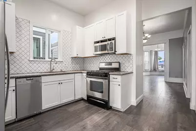 185 7th St, Oakland, CA 94607 - Photo 10