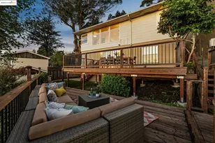 946 Creston Rd, Berkeley, CA 94708 - Photo 32