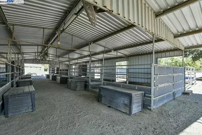 3335 Kellogg Creek Rd, Byron, CA 94514 - Photo 52