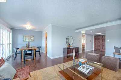 7036 13th St, Sacramento, CA 95831 - Photo 6