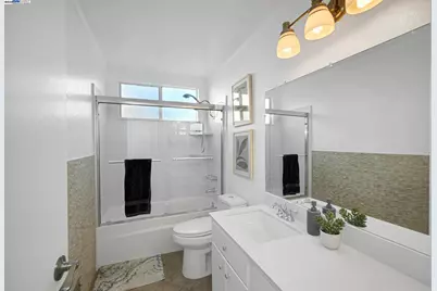 27956 Edgecliff Way, Hayward, CA 94542 - Photo 26