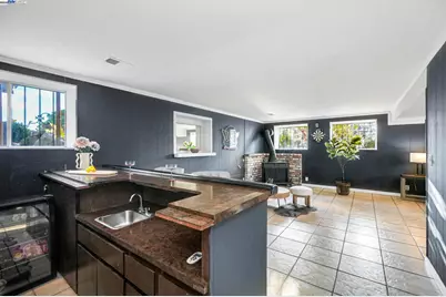 27956 Edgecliff Way, Hayward, CA 94542 - Photo 42