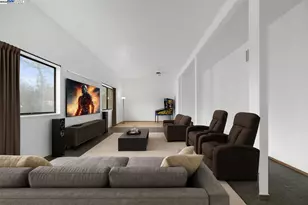 3660 Oak Knoll Blvd, Oakland, CA 94605 - Photo 22