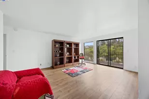 3660 Oak Knoll Blvd, Oakland, CA 94605 - Photo 16