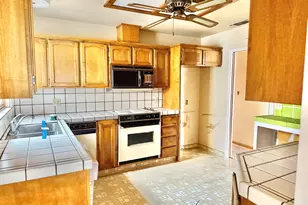 949 Flores Way, Rio Vista, CA 94571 - Photo 8