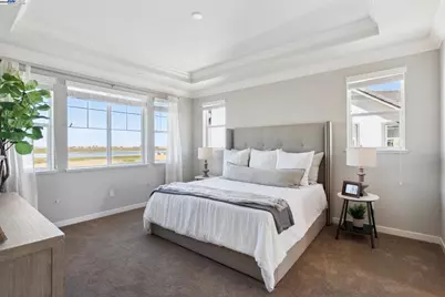 1468 Monument Ln, Fairfield, CA 94533 - Photo 12