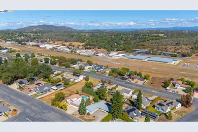 3208 Bonanza Dr, Cameron Park, CA 95682 - Photo 54