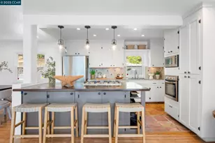 110 Twin Peaks Dr, Walnut Creek, CA 94595 - Photo 12