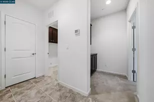 4213 Hovnanian Dr, Sacramento, CA 95834 - Photo 18