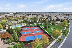 4213 Hovnanian Dr, Sacramento, CA 95834 - Photo 48