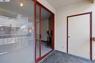 25912 Hayward Blvd, Hayward, CA 94542 - Photo 8