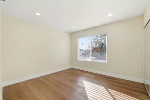 3305 Innerwick Ln, San Jose, CA 95121 - Photo 16