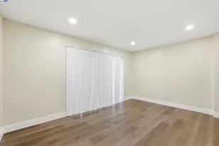 3305 Innerwick Ln, San Jose, CA 95121 - Photo 6