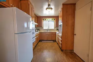 1428 St Frances Dr, Antioch, CA 94509 - Photo 8