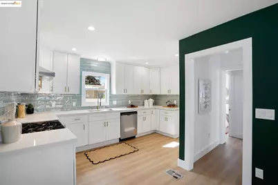 2839 Esmond Ave, Richmond, CA 94804 - Photo 8