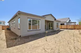 1065 Bradbury Dr, Discovery Bay, CA 94505 - Photo 34