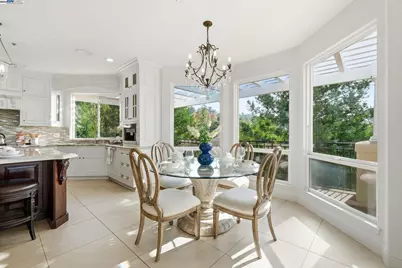 61 Montclaire Dr, Fremont, CA 94539 - Photo 20