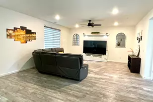 2026 Maiden Grass Ave, Manteca, CA 95337 - Photo 10