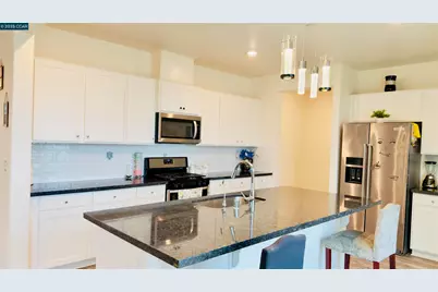 2026 Maiden Grass Ave, Manteca, CA 95337 - Photo 12