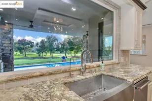 5580 Edgeview Dr, Discovery Bay, CA 94505 - Photo 16