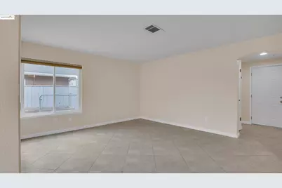 2271 Biscay Ct, Discovery Bay, CA 94505 - Photo 18