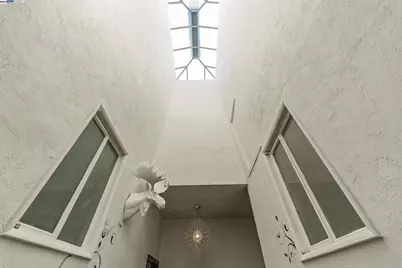 1000 Central Ave., Alameda, CA 94501 - Photo 10