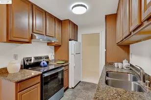 1311 Webster St, Alameda, CA 94501 - Photo 14