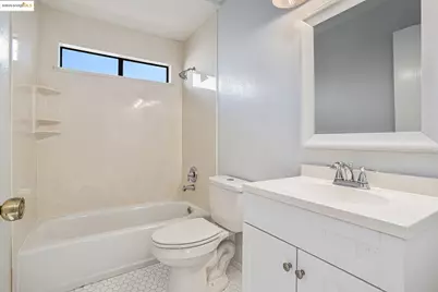 1718 Yellowstone Dr, Antioch, CA 94509 - Photo 26