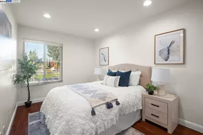 2253 Kalenda Cmn, Fremont, CA 94539 - Photo 24
