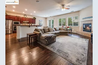 10 Da Vinci Ct, Oakley, CA 94561 - Photo 16