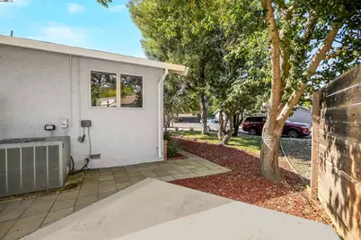 1662 Dorchester Pl, Concord, CA 94519 - Photo 58