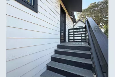 335 Hanover Ave, Oakland, CA 94606 - Photo 46