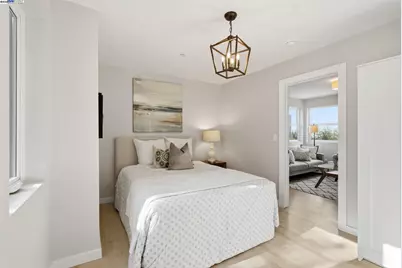 335 Hanover Ave, Oakland, CA 94606 - Photo 52