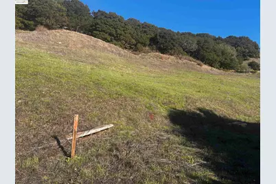 15 Abbey Ln, El Sobrante, CA 94803 - Photo 12