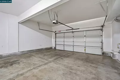 3893 Purple Finch Ln, Modesto, CA 95355 - Photo 36